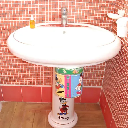 Family Airport Guest house Catania